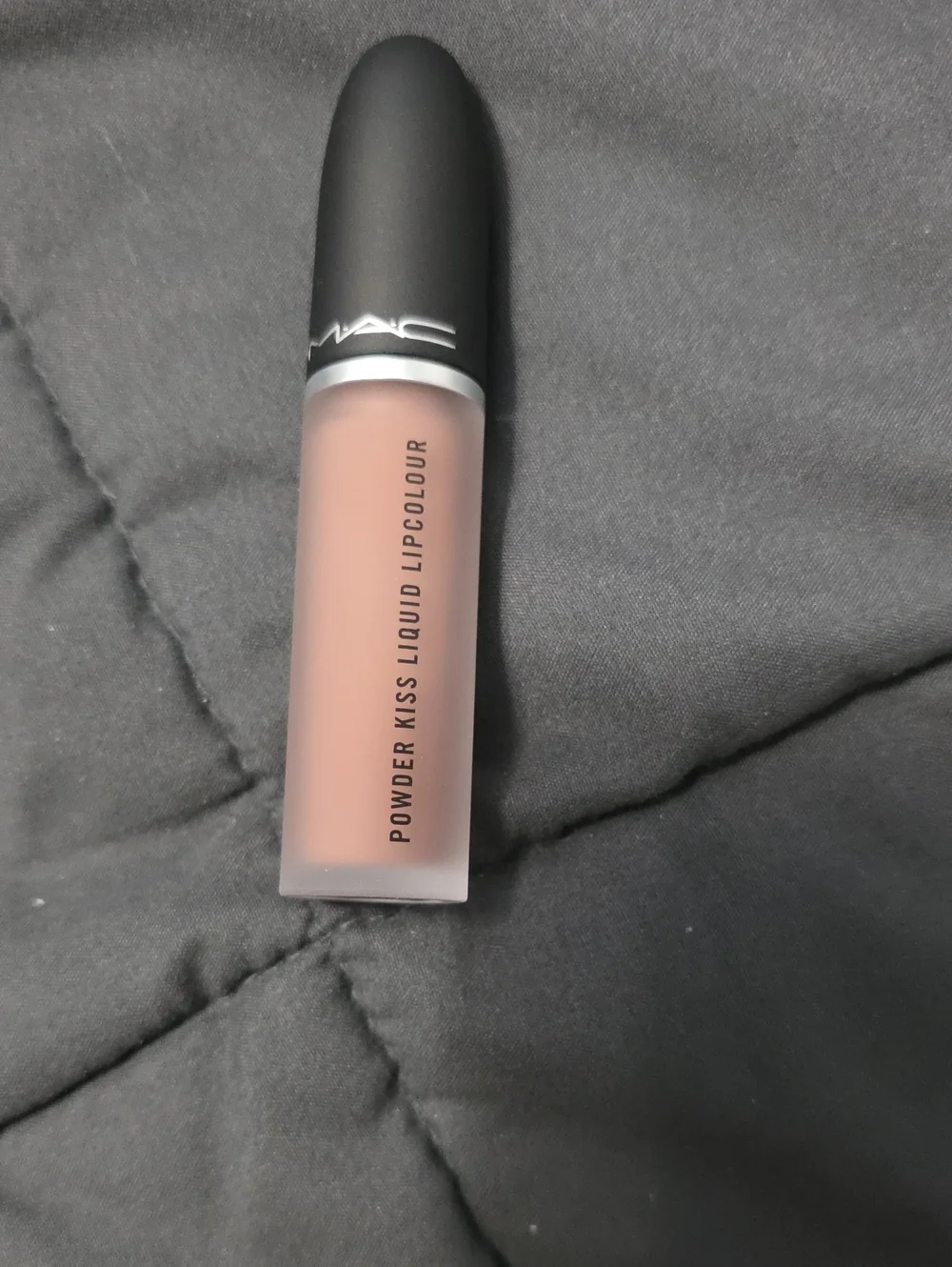 MAC Powder Kiss Liquid Lipcolour - 950 Its Personal
